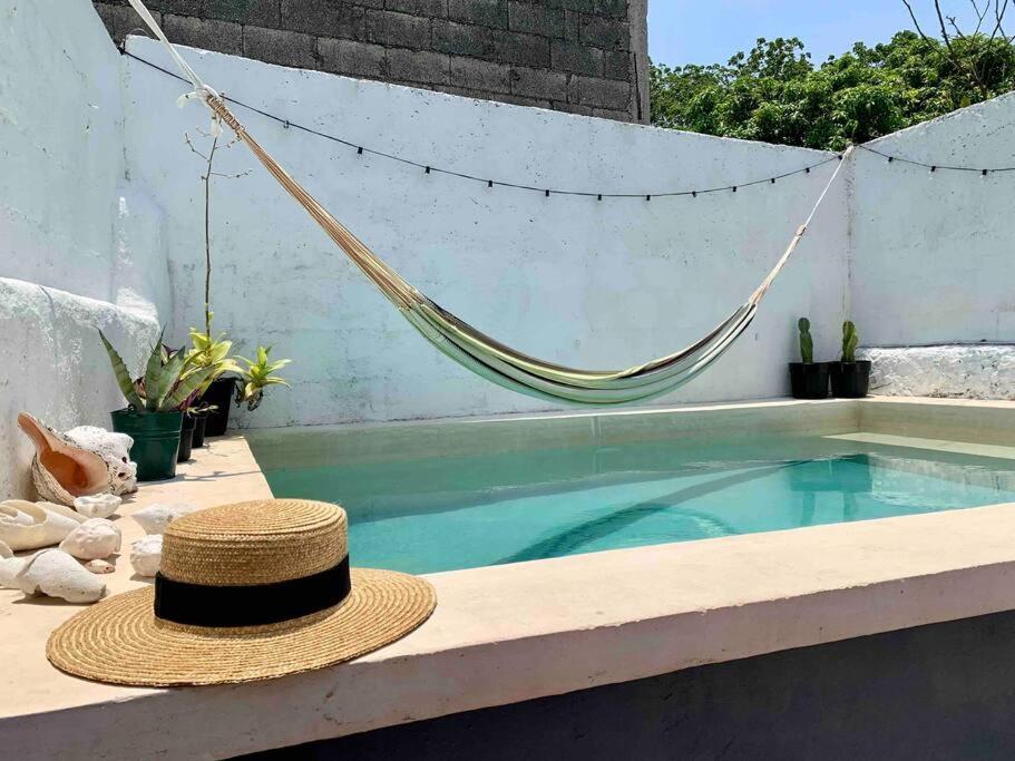 Casita Azul Colonial En El Centro De Merida. Exteriér fotografie