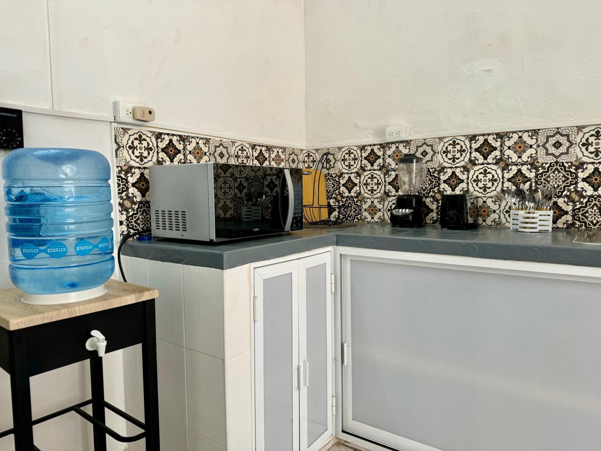 Casita Azul Colonial En El Centro De Merida. Exteriér fotografie